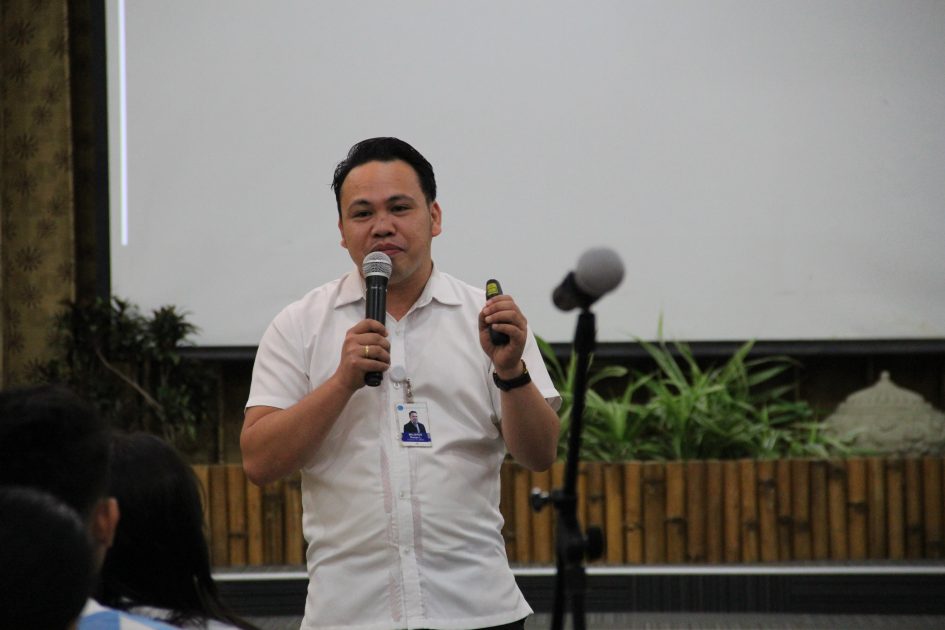 Students learn to manage expenses | Cebu Normal University